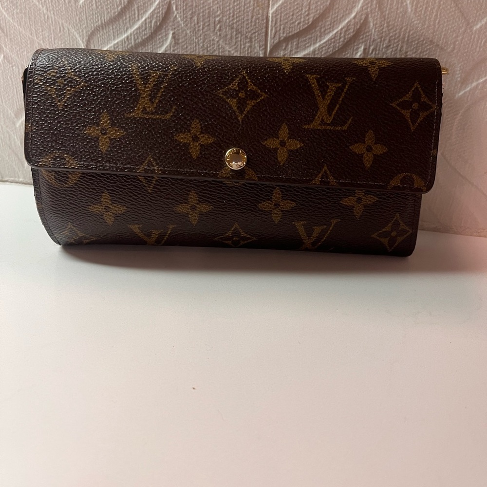 Louis Vuitton Wallet Monogram